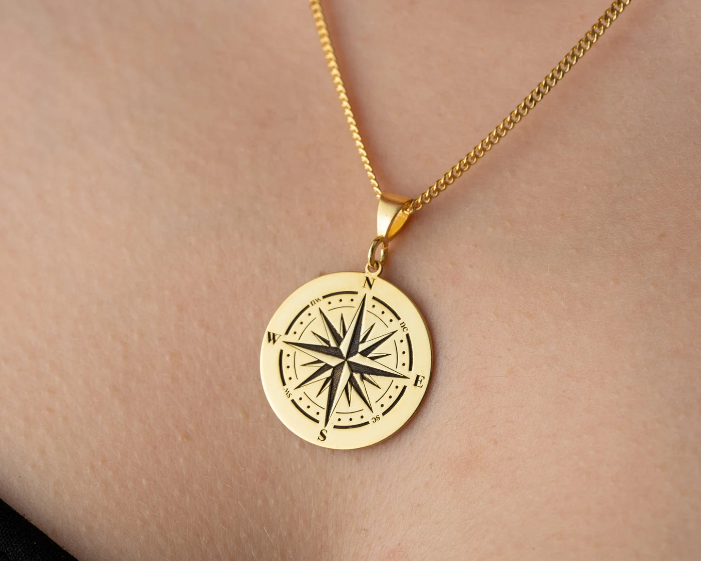 COMPASS NECKLACE