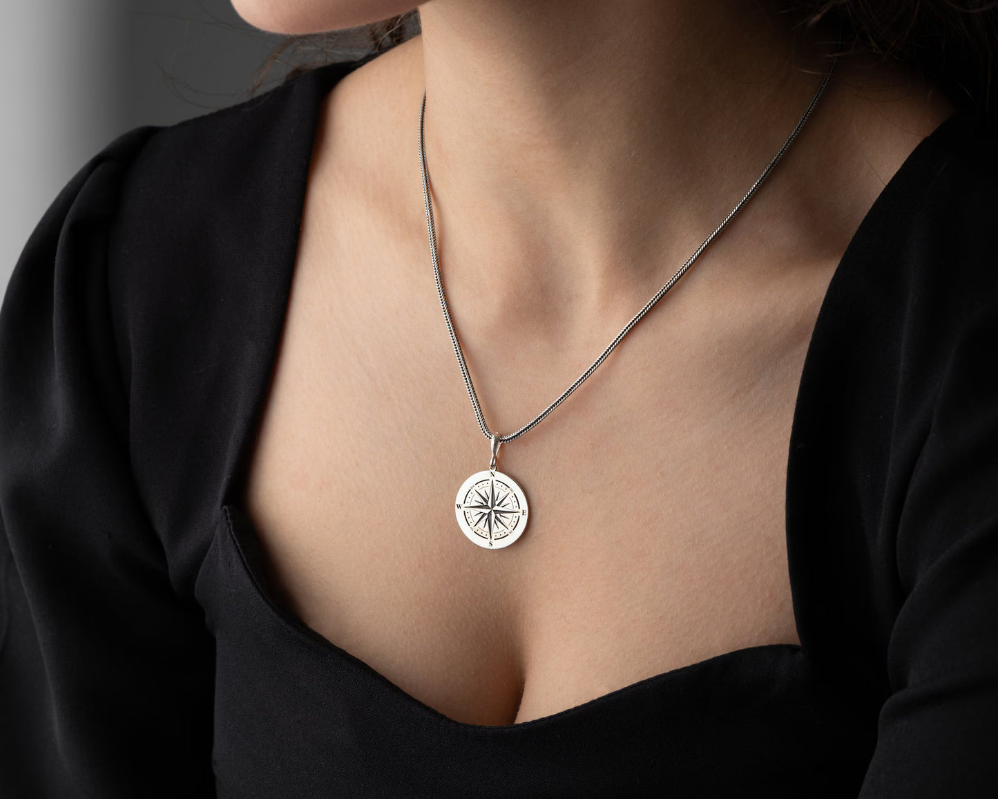 COMPASS NECKLACE