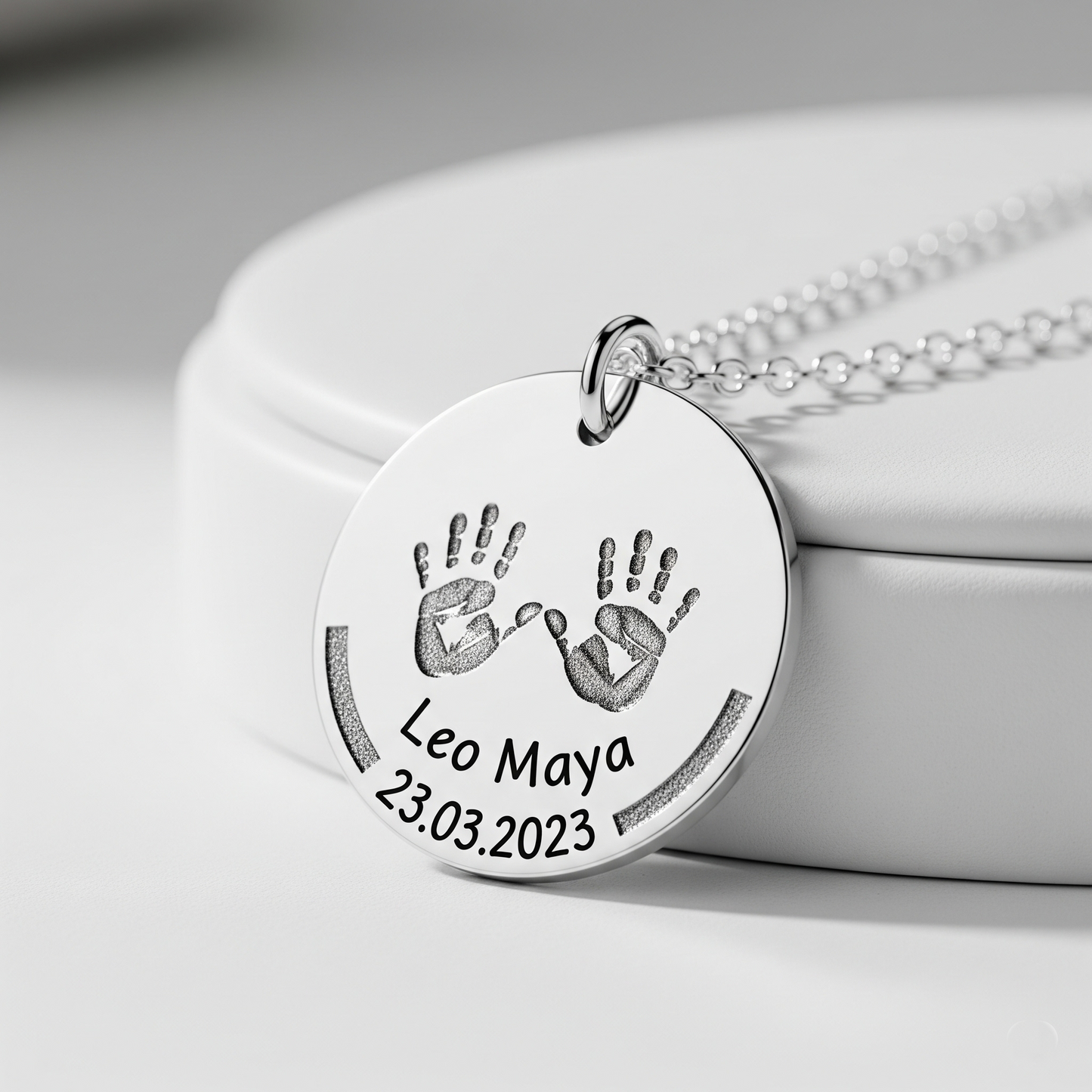 HANDPRINT NECKLACE